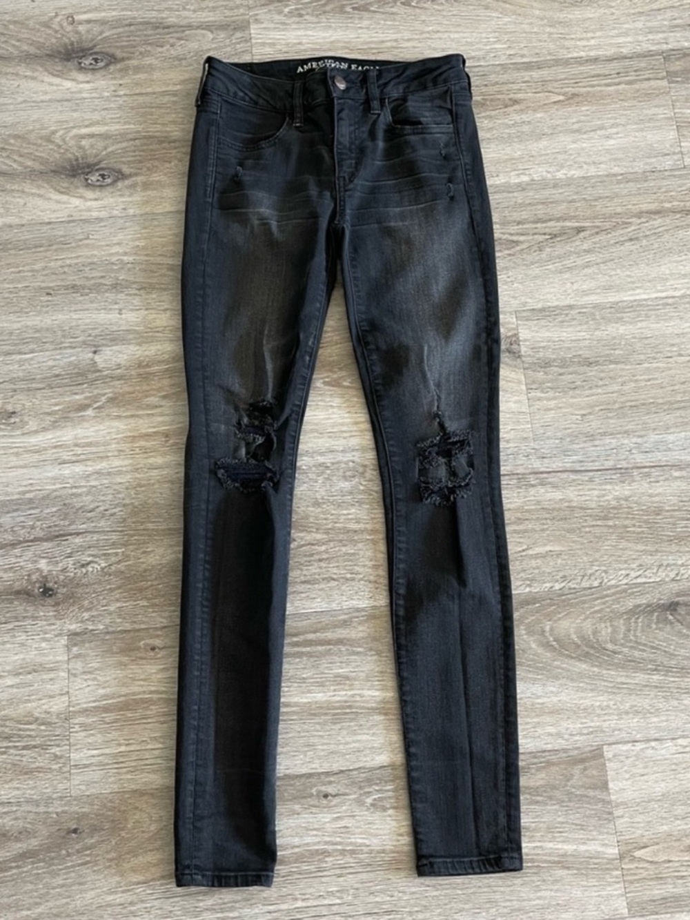 American Eagle Women’s Super Stretch Jeggings Size 4 Long Black